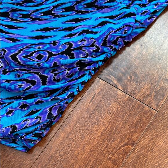 Vintage 90s Mesh INC Women's Vibrant Blue and Purple Blouse, Size Medium - Picture 13 of 14